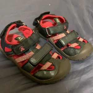 Kamik children’s shoes/sandals